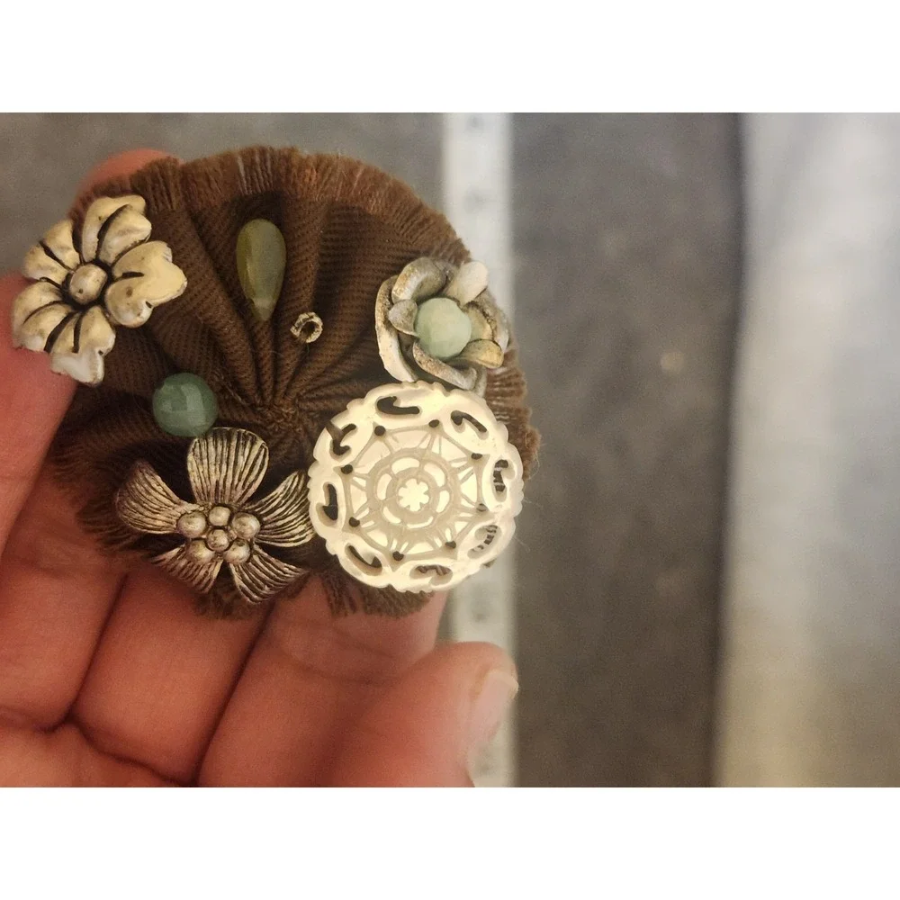 KC Floral Brooch Fabric Flower Coquette Dollette Victorian Boho Chic‎ Pin Brooch